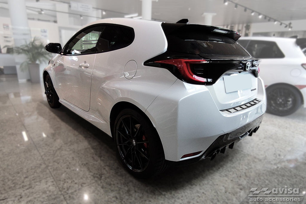 Lastskydd Strong Edition Toyota GR Yaris 2020+ – Silver satin | AVISA - Carlevel AB - Lastskydd