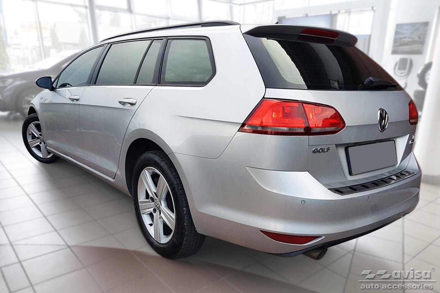Lastskydd Strong Edition Volkswagen Golf VII Variant/ Alltrack 2012–2016 – Svart | AVISA - Carlevel AB - Lastskydd