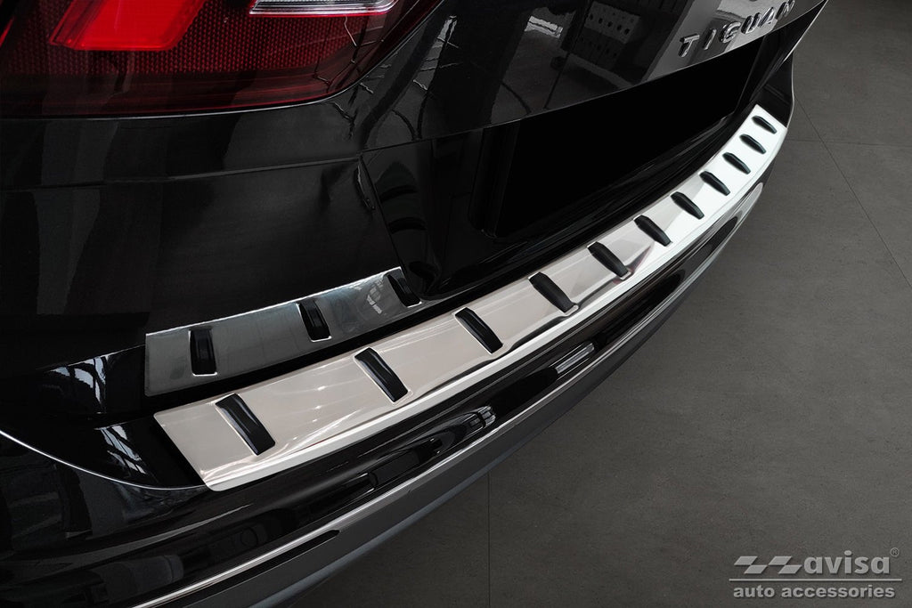 Lastskydd Strong Edition Volkswagen Tiguan II 2015–2020, facelift 2020+/ eHybrid 2020–2024 m.fl. – Silver | AVISA - Carlevel AB - Lastskydd
