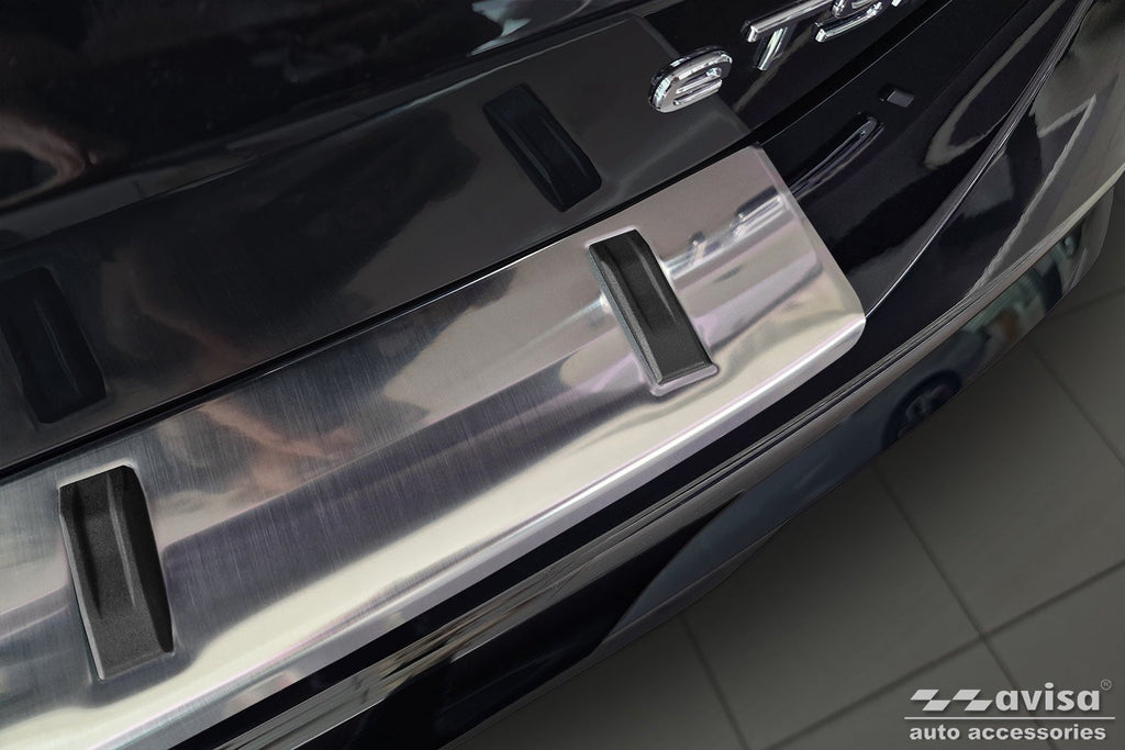 Lastskydd Strong Edition Volkswagen Tiguan III 2024+ – Silver satin | AVISA - Carlevel AB - Lastskydd