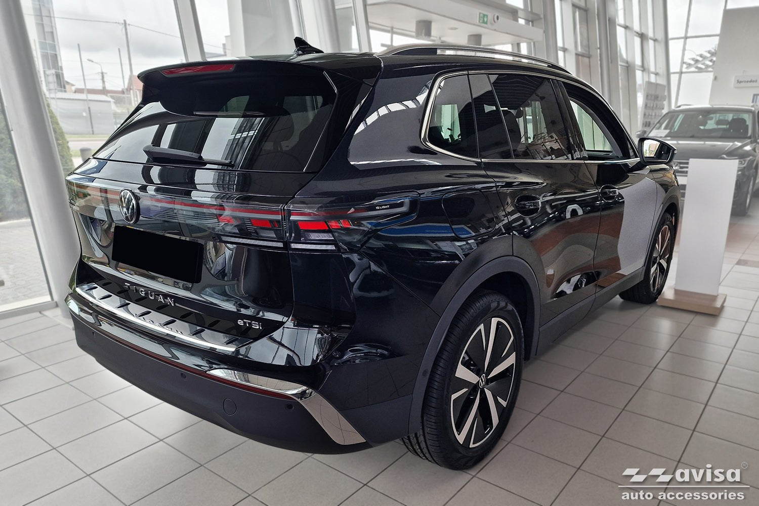 Lastskydd Strong Edition Volkswagen Tiguan III 2024+ – Silver satin | AVISA - Carlevel AB - Lastskydd
