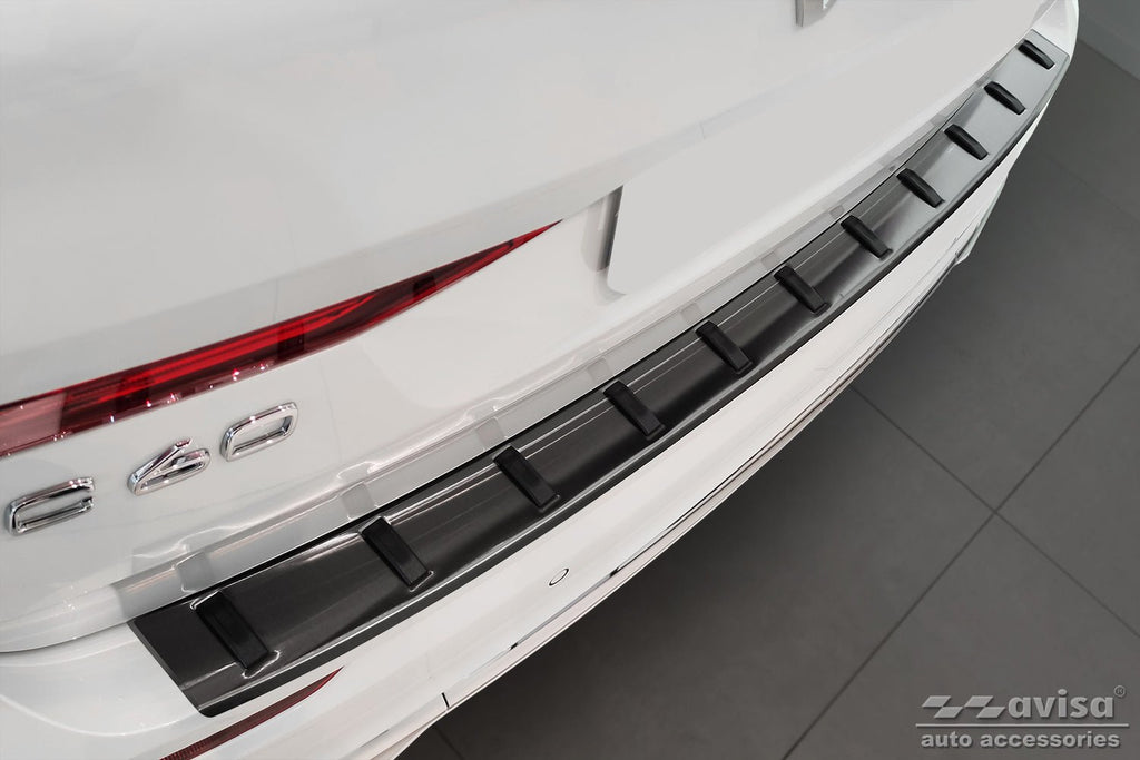 Lastskydd Strong Edition Volvo XC60 II/ R-Design 2017–2021, facelift 2021–2025, facelift 2025+ m.fl. – Svart | AVISA - Carlevel AB - Lastskydd