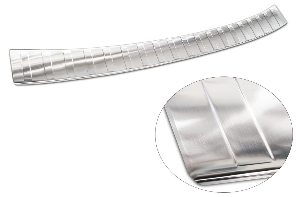 Lastskydd Subaru Outback VI (BT) 2021+ – Silver satin | AVISA - Carlevel AB - Lastskydd