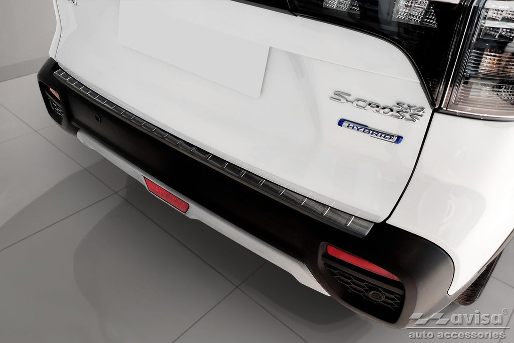 Lastskydd Suzuki S-Cross II 2021+ – Svart | AVISA - Carlevel AB - Lastskydd