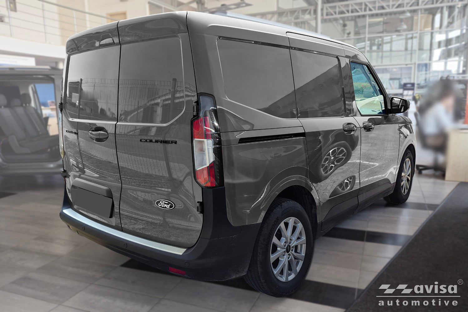 Lastskydd Textured Ford Tourneo Courier II 2023+ (fits to both versions: twin dörr and tailgate/ Primer ) m.fl. – Silver satin | AVISA - Carlevel AB - Lastskydd