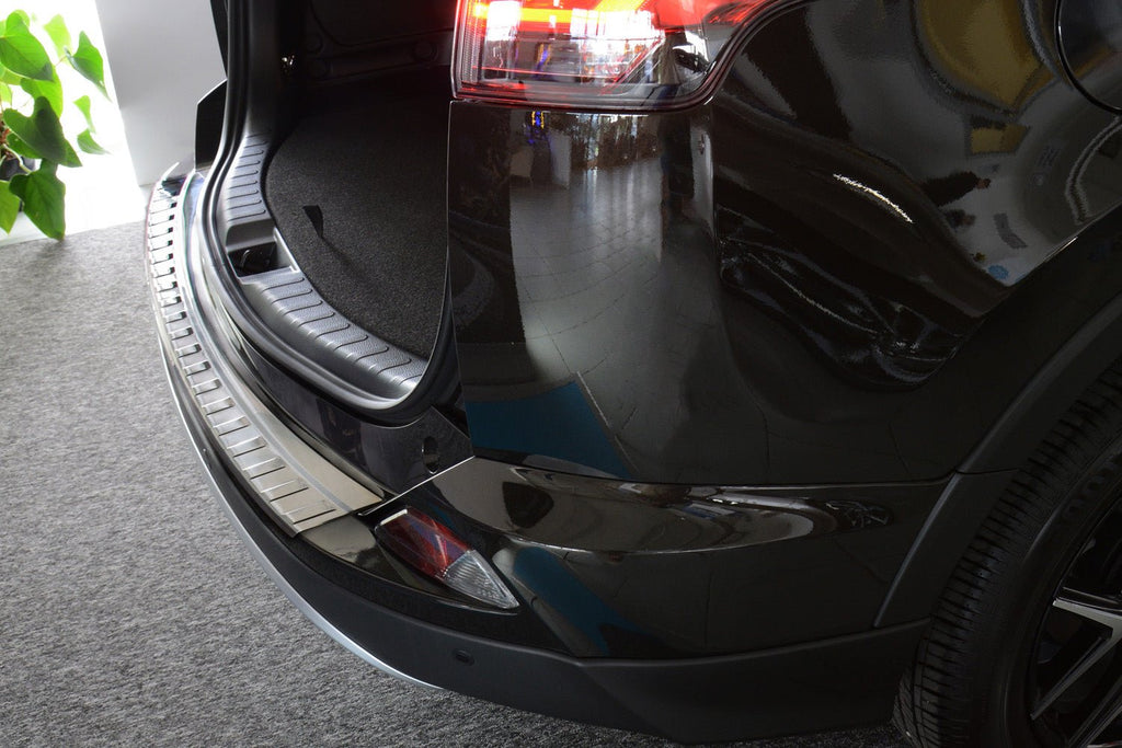 Lastskydd Toyota RAV4 IV facelift 02.2016–2018 – Silver satin | AVISA - Carlevel AB - Lastskydd