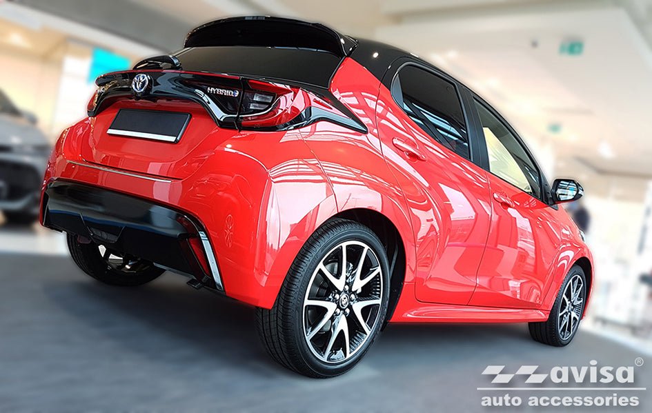 Lastskydd Toyota Yaris IV halvkombi 5-dörrars/ Hybrid 2020–2024 facelift 2024+ – Silver satin | AVISA - Carlevel AB - Lastskydd