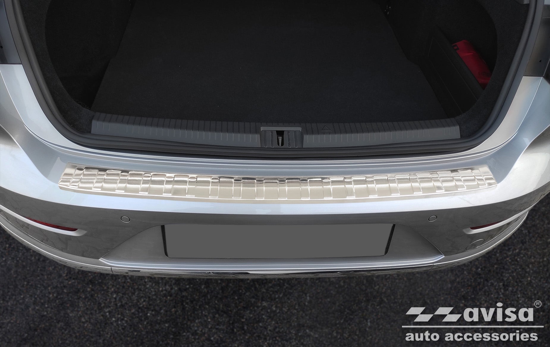 Lastskydd Volkswagen Arteon Shooting Brake Kombi 2020+ / Volkswagen Arteon Shooting Brake Kombi eHybrid 2020+ – Silver satin | AVISA - Carlevel AB - Lastskydd