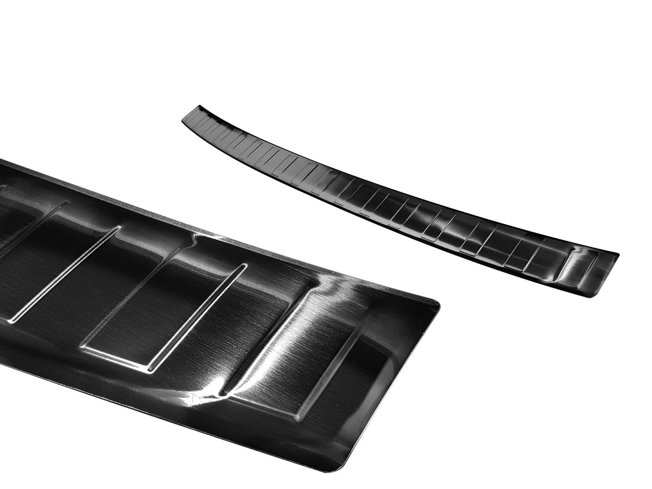 Lastskydd Volkswagen Caddy 2003–2015, facelift 2015–2020 / Volkswagen Caddy Maxi 2003–2015, facelift 02.2015– 2020 – Svart | AVISA - Carlevel AB - Lastskydd