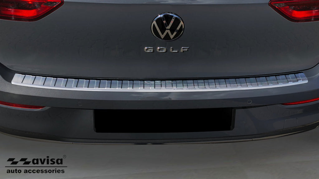 Lastskydd Volkswagen Golf VIII halvkombi 5-dörrars 2019+/ VW Golf VIII GTI Clubsport edition 2019–2024 facelift 2024+ – Silver satin | AVISA - Carlevel AB - Lastskydd