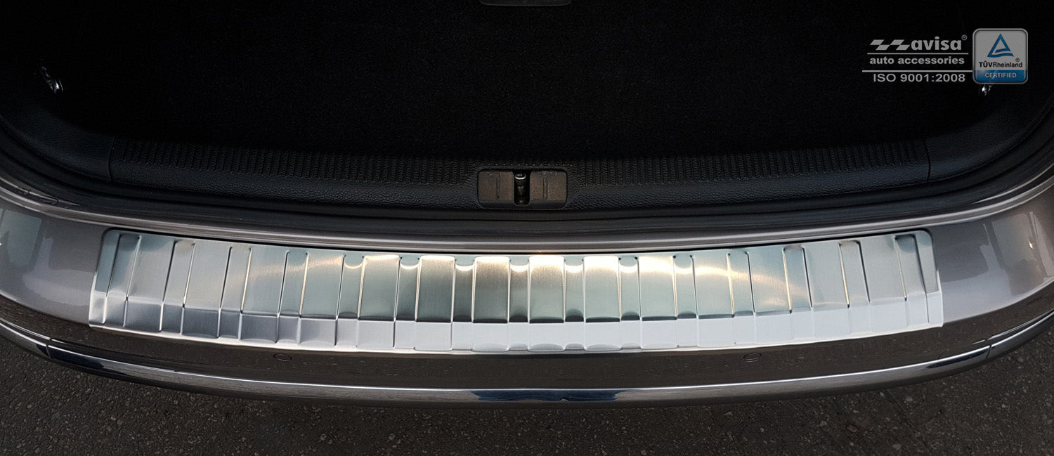Lastskydd Volkswagen Passat B7 variant 2011–2014 – Silver satin | AVISA - Carlevel AB - Lastskydd