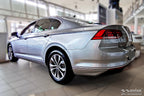 Lastskydd Volkswagen Passat B8 sedan 2014–2019, facelift 2019– 2023 – Svart | AVISA - Carlevel AB - Lastskydd