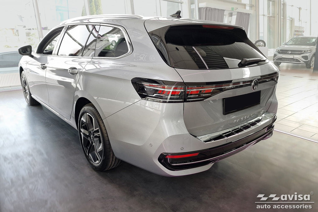 Lastskydd Volkswagen Passat B9 Variant/ R-line/ Hybrid 2024+ – Spegelpolerat silver | AVISA - Carlevel AB - Lastskydd