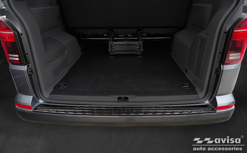 Lastskydd Volkswagen T6 Caravelle 2015–2019, facelift 2019–2024 (versionen med trunk opening upwards) – Svart | AVISA - Carlevel AB - Lastskydd