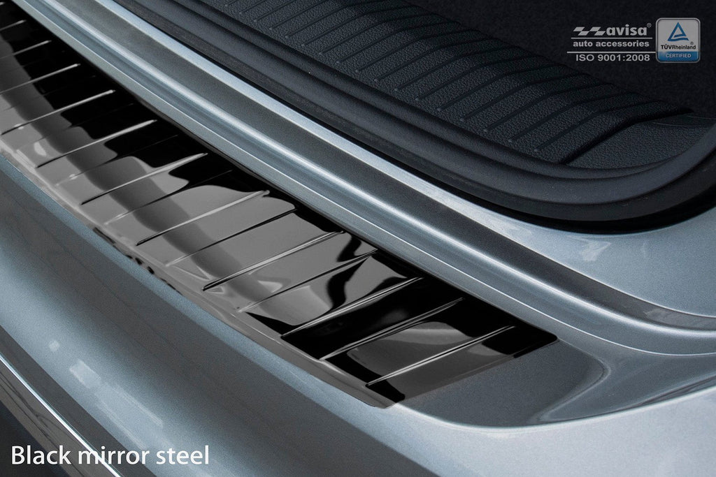 Lastskydd Volkswagen Tiguan II 2015–2020, facelift 2020+/ eHybrid 2020–2024 m.fl. – Spegelblank svart | AVISA - Carlevel AB - Lastskydd