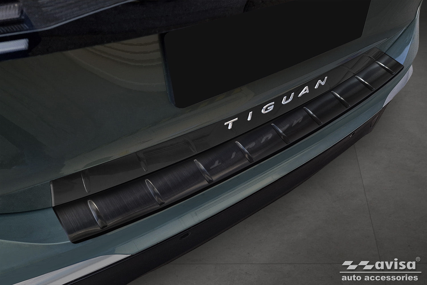 Lastskydd Volkswagen Tiguan III 2024+ – Svart | AVISA - Carlevel AB - Lastskydd
