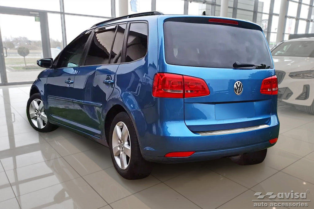 Lastskydd Volkswagen Touran II 2010–2015 – Silver satin | AVISA - Carlevel AB - Lastskydd