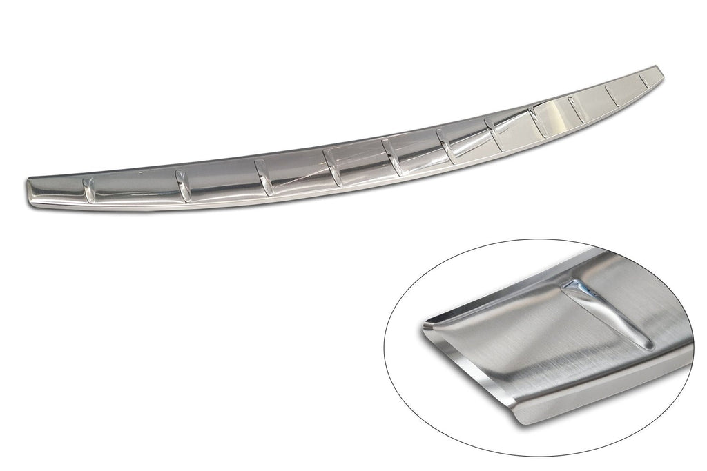 Lastskydd Volvo EX30 2023+ – Silver satin | AVISA - Carlevel AB - Lastskydd