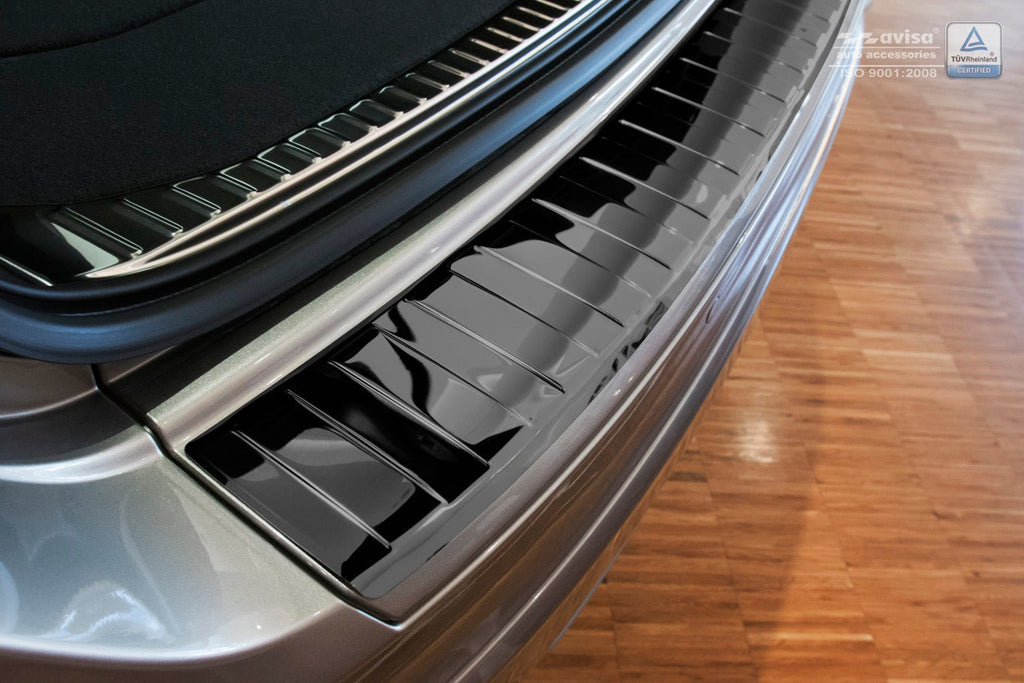 Lastskydd Volvo XC60 2013–2017 – Spegelblank svart | AVISA - Carlevel AB - Lastskydd