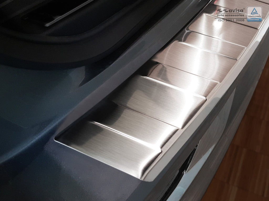 Lastskydd Volvo XC60 II/ R-Design 2017–2021, facelift 2021–2025, facelift 2025+ m.fl. – Silver satin | AVISA - Carlevel AB - Lastskydd