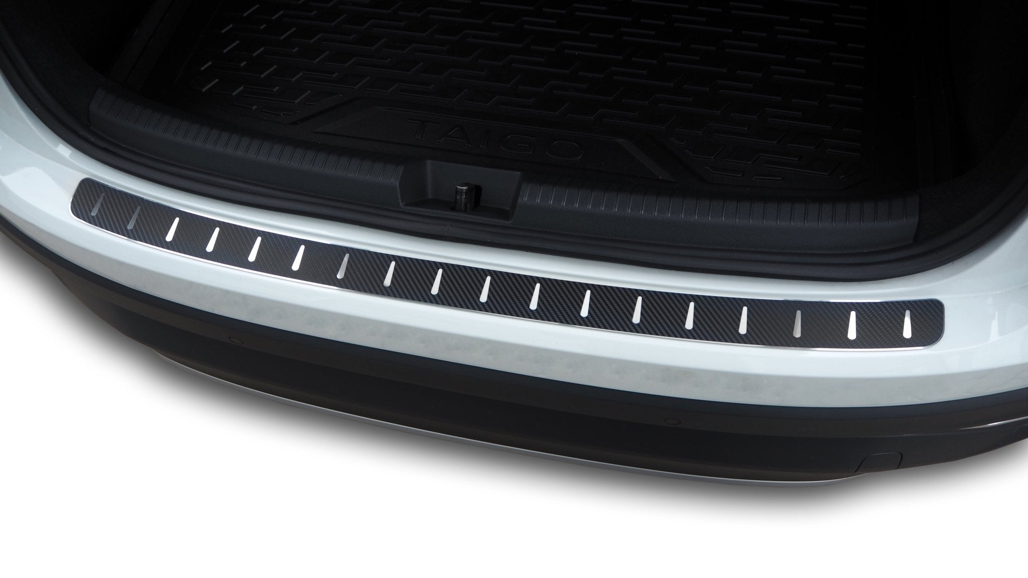 Lastskydd VW Taigo 2022+ – kolfiber-look - Carlevel AB - Fordon och delar > Fordonsdelar > Karossdelar > Stötfångare