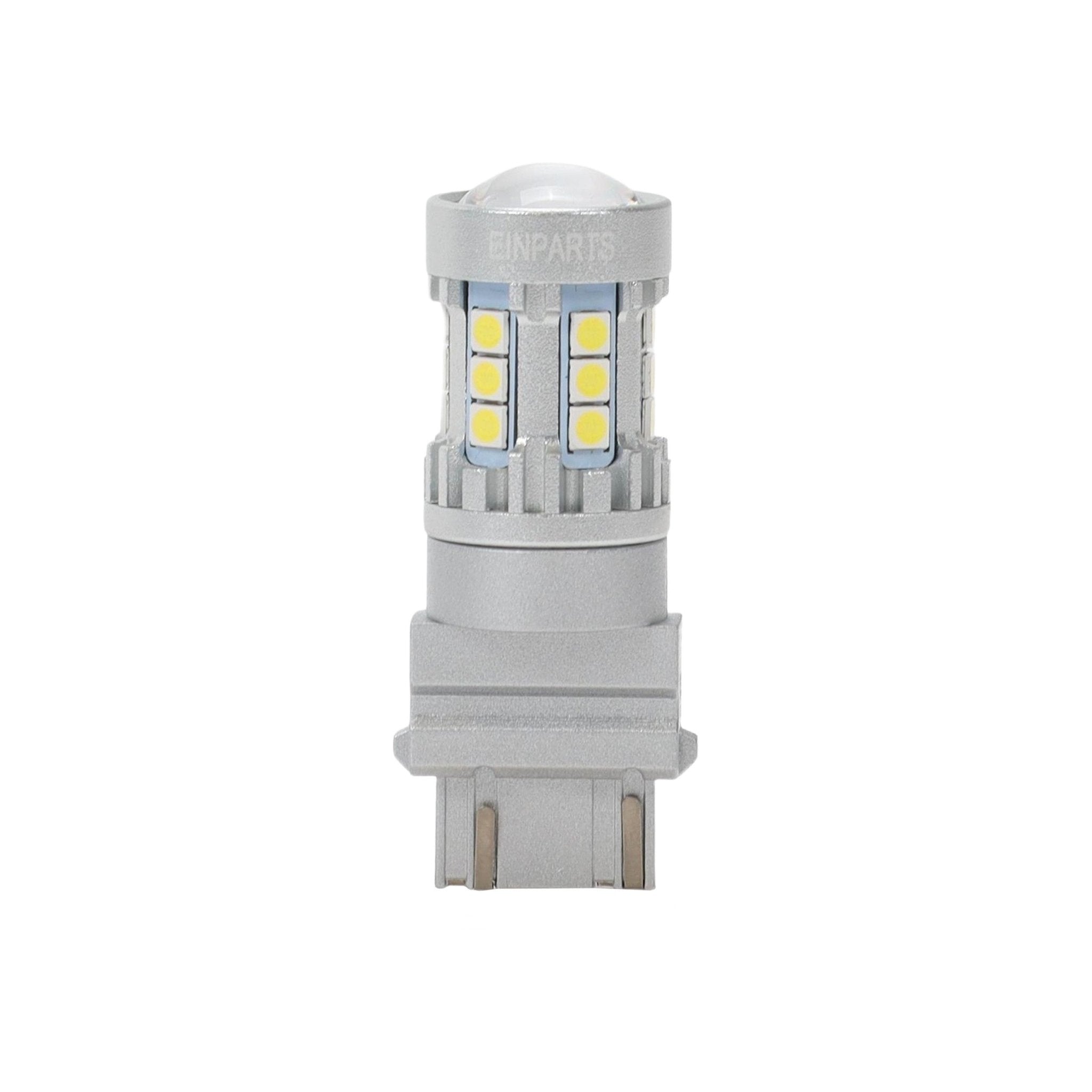 LED-lampa för bil - Carlevel AB - Fordon och delar > Fordonsdelar > Belysning