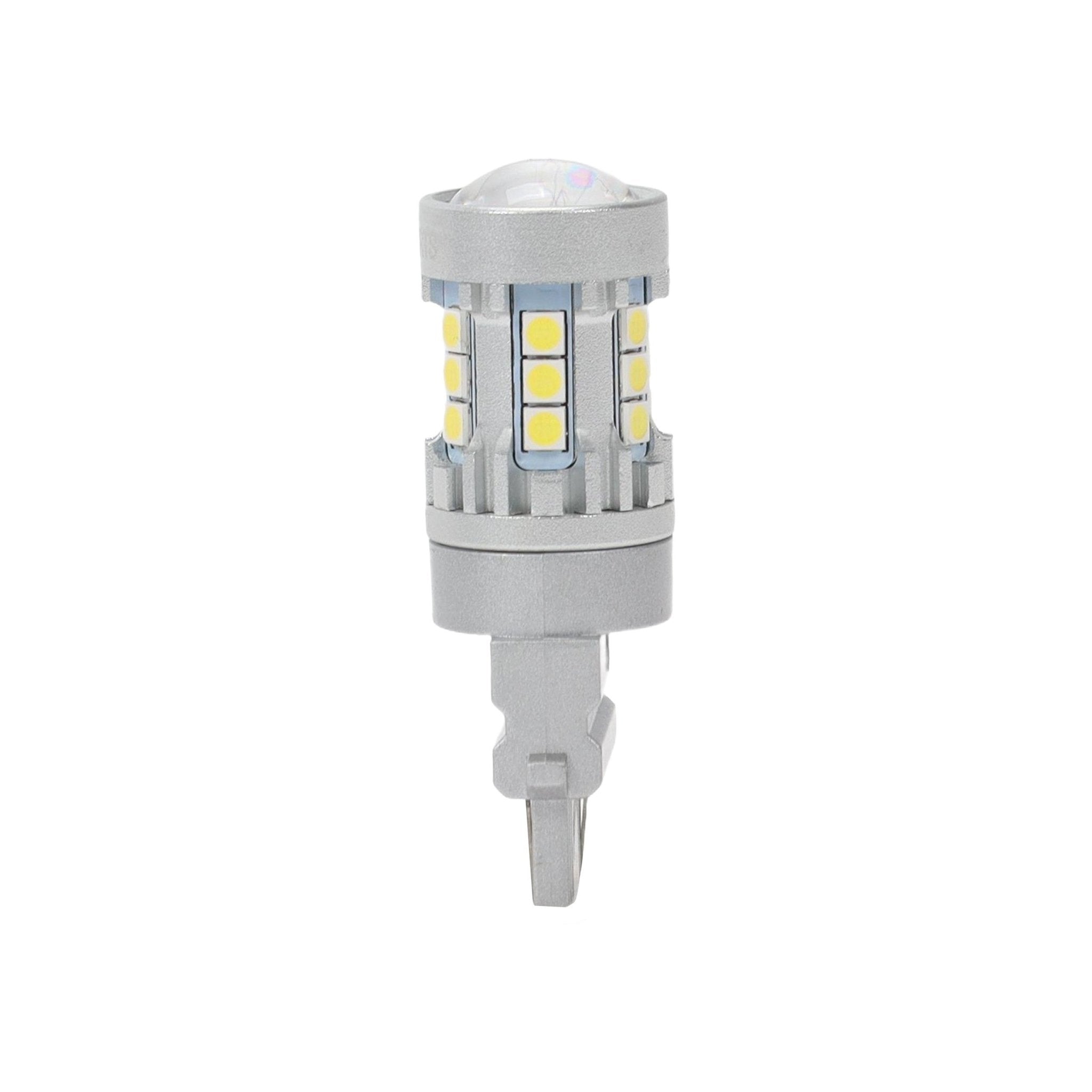 LED-lampa för bil - Carlevel AB - Fordon och delar > Fordonsdelar > Belysning