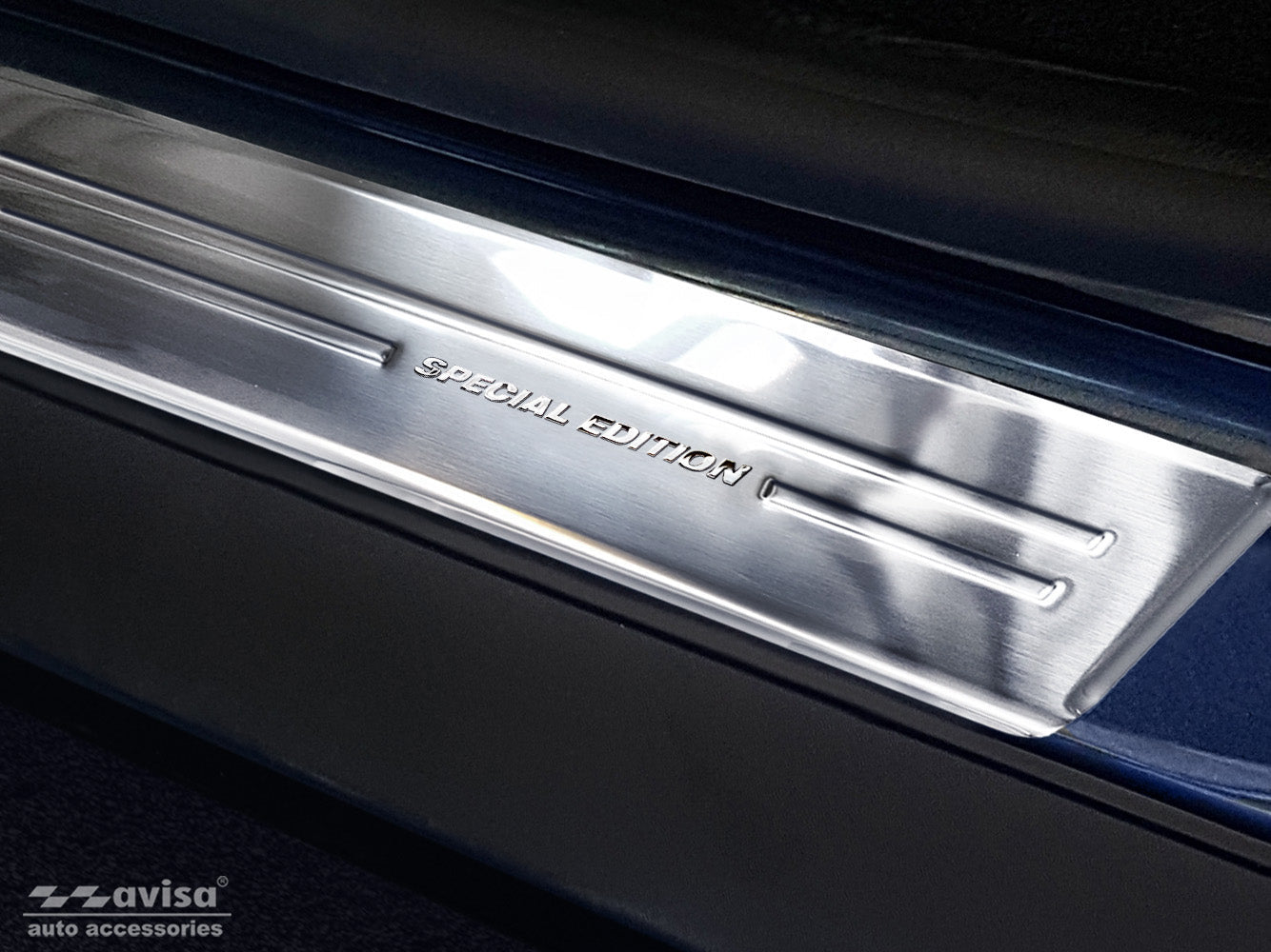 Tröskelskydd Dacia Duster II 2018–2021, facelift 2017–2021, facelift 2021–2024 – Silver satin | AVISA - Carlevel AB - Tröskelskydd