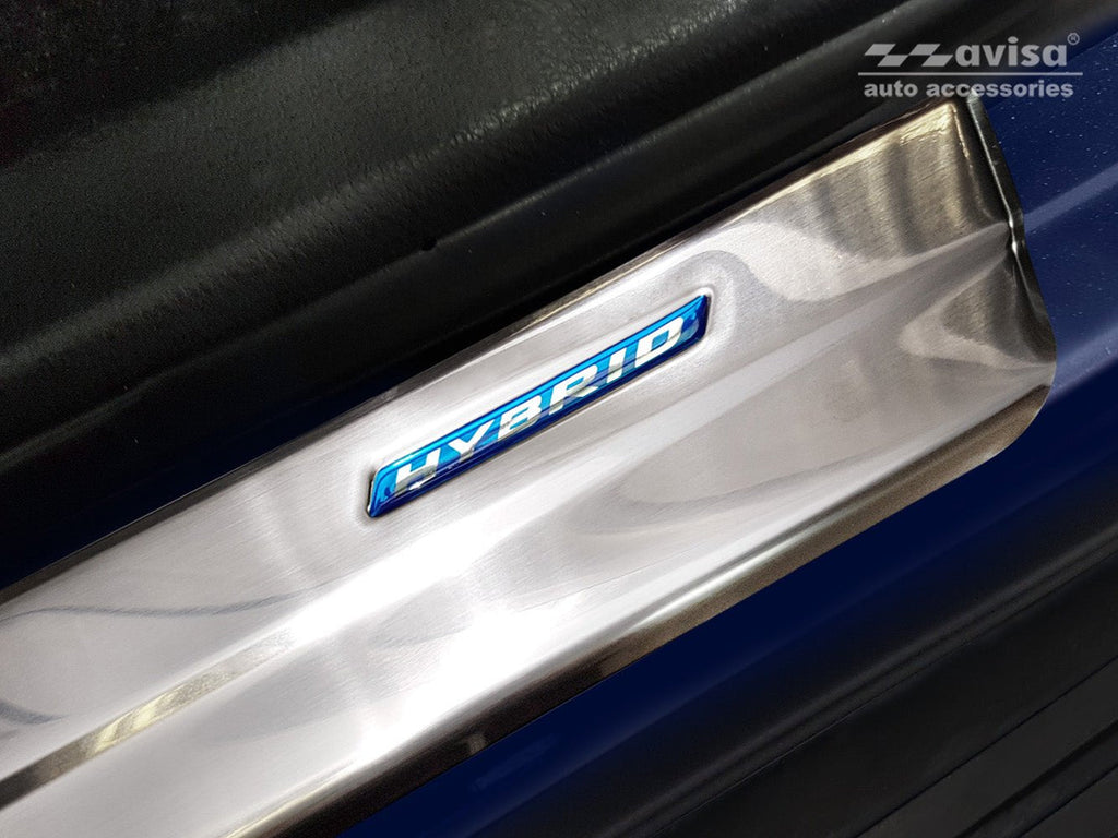 Tröskelskydd Hybrid Suzuki Across 2020+ / Toyota RAV4 V generation/ Hybrid 2018–2026 (fits also to PHEV GR version ) – Silver satin | AVISA - Carlevel AB - Tröskelskydd