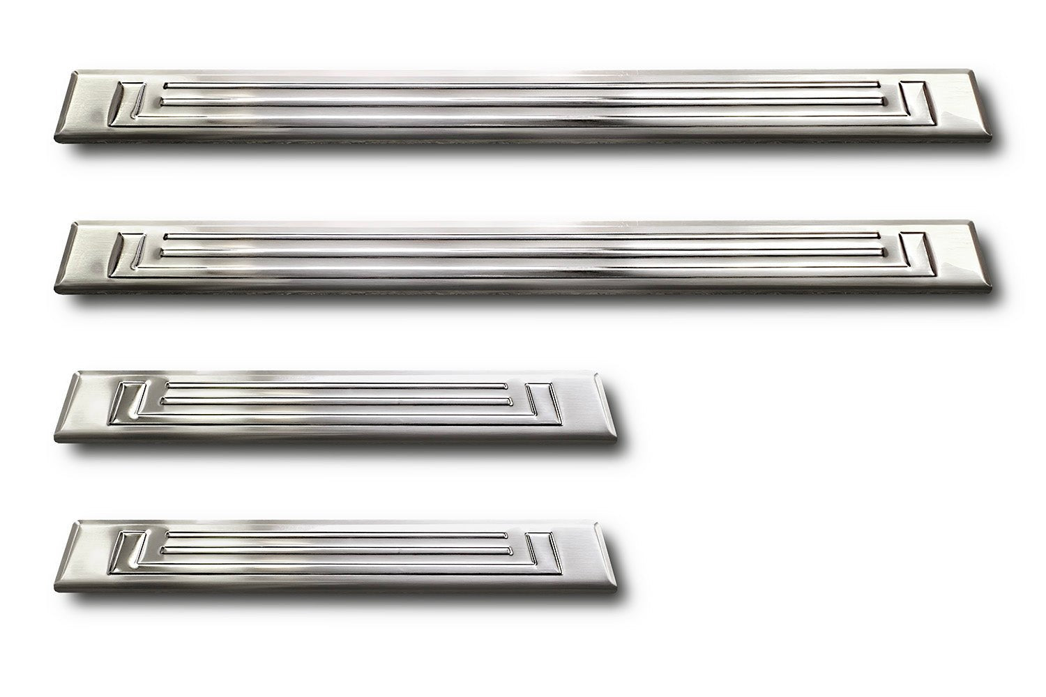 Tröskelskydd Lines BYD Seal U Dm-i 2024+ – Silver satin | AVISA - Carlevel AB - Tröskelskydd