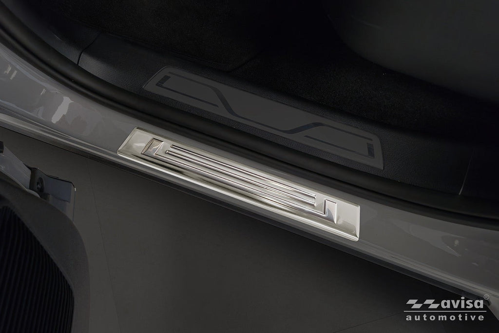 Tröskelskydd Lines BYD Seal U Dm-i 2024+ – Silver satin | AVISA - Carlevel AB - Tröskelskydd