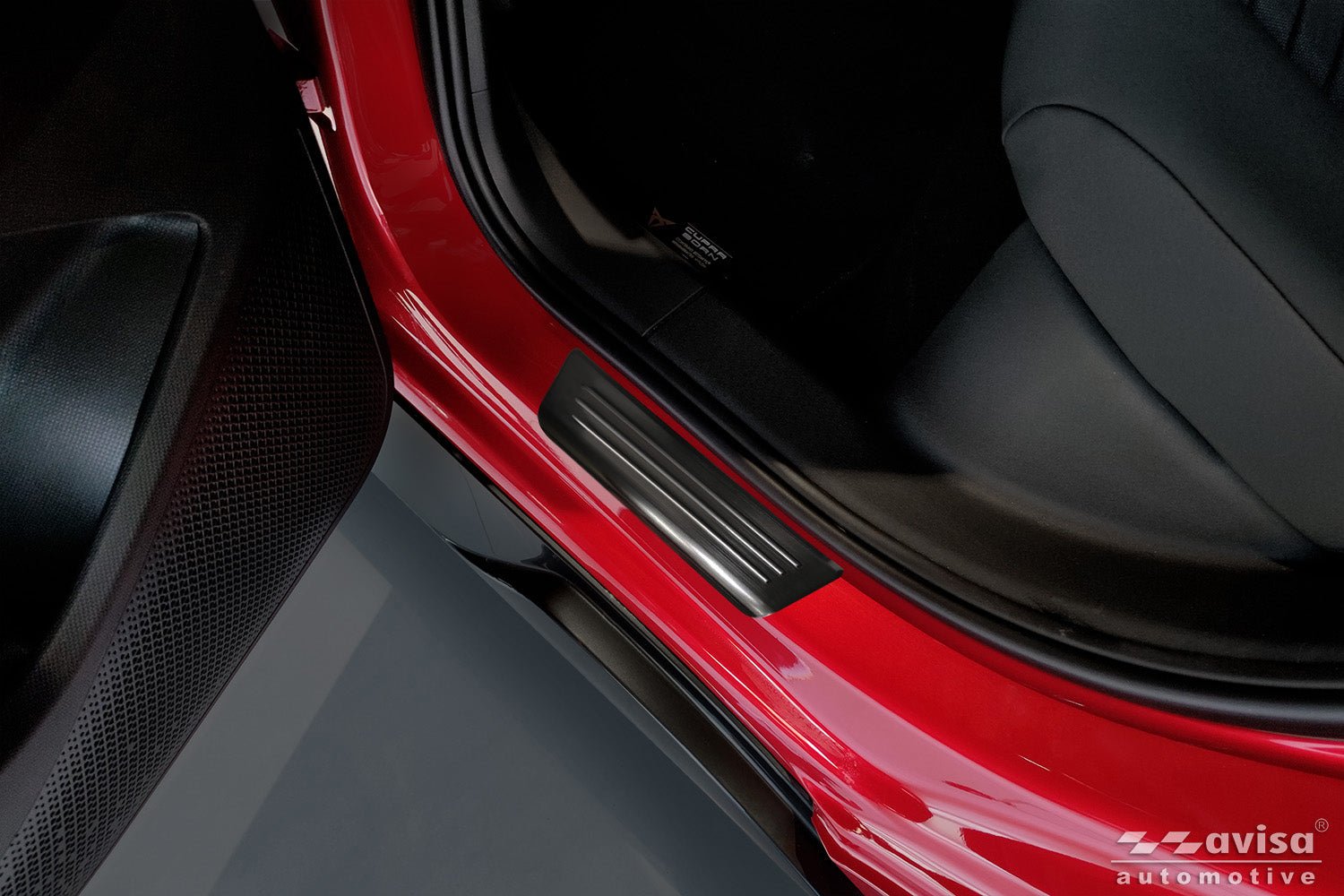 Tröskelskydd Lines Cupra Born halvkombi 5-dörrars 2021+ Svart / Koppar inserts on front door sills | AVISA - Carlevel AB - Tröskelskydd