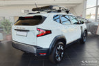Tröskelskydd Lines Dacia Duster III 2024+ – Silver | AVISA - Carlevel AB - Tröskelskydd