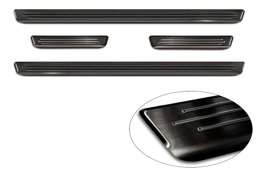 Tröskelskydd Lines Fiat 600 2023+ – Svart | AVISA - Carlevel AB - Tröskelskydd