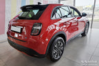 Tröskelskydd Lines Fiat 600 2023+ – Svart | AVISA - Carlevel AB - Tröskelskydd