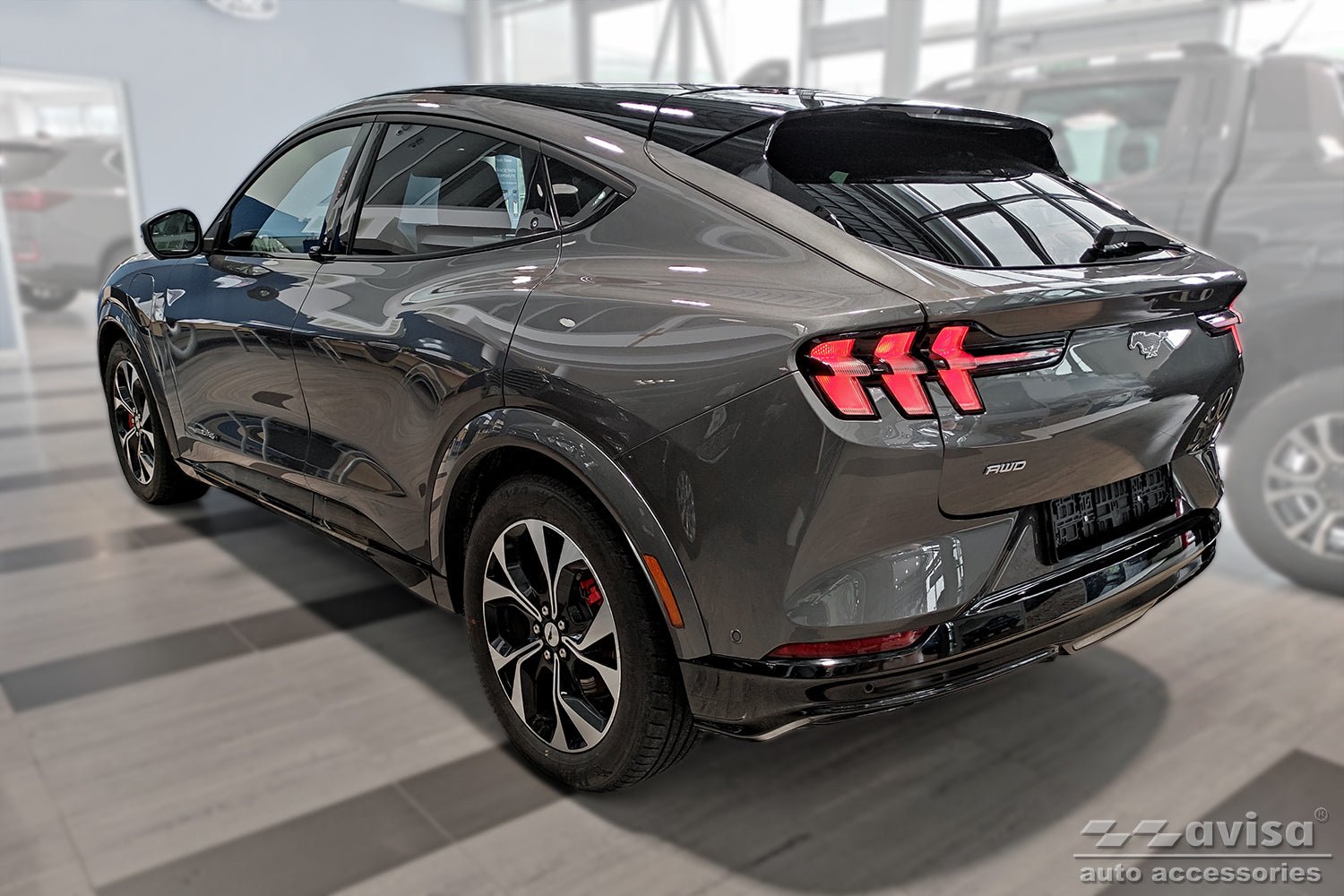Tröskelskydd Lines Ford Mustang Mach-E 2020+ – Svart | AVISA - Carlevel AB - Tröskelskydd