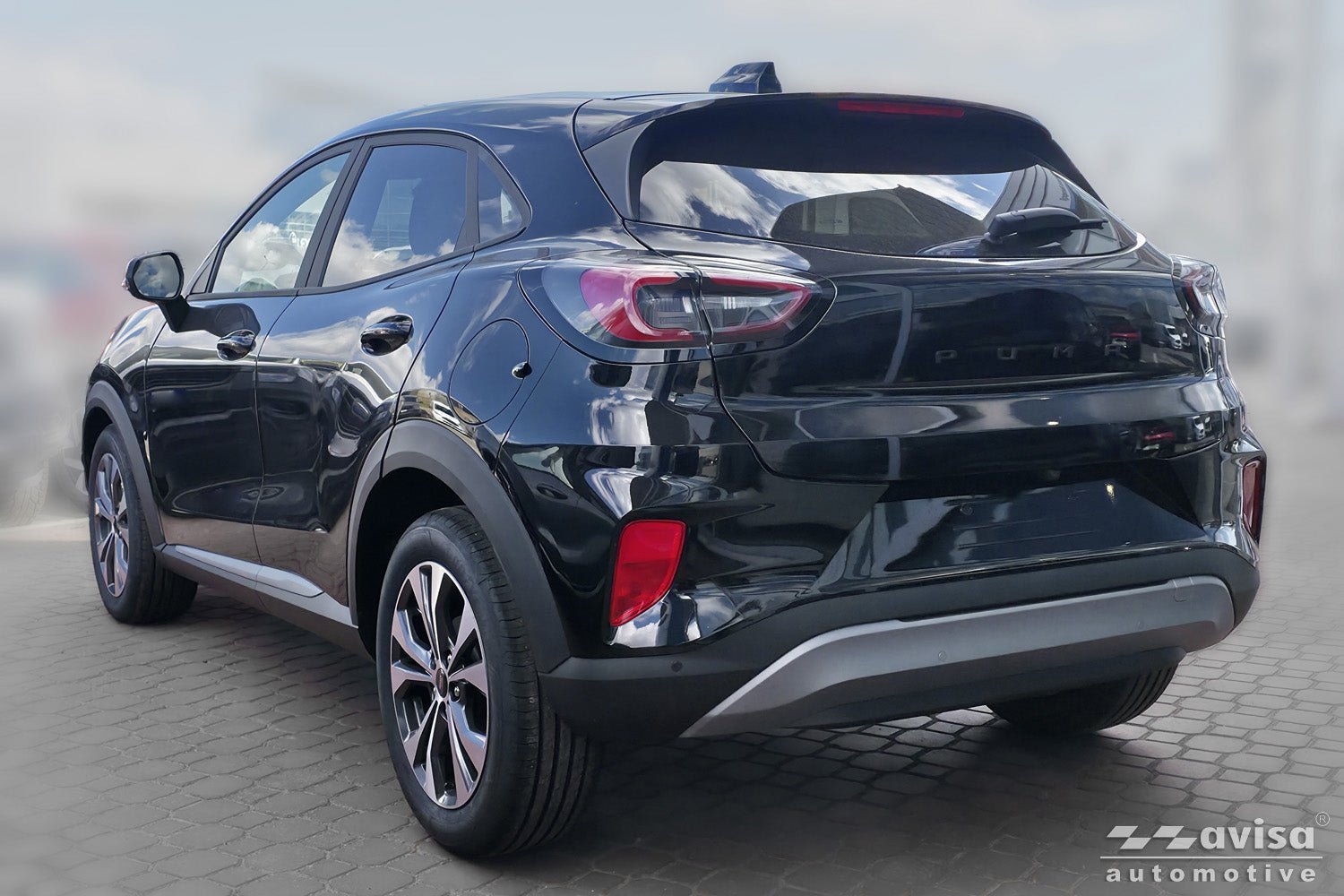 Tröskelskydd Lines Ford Puma 2019+ – Silver satin | AVISA - Carlevel AB - Tröskelskydd