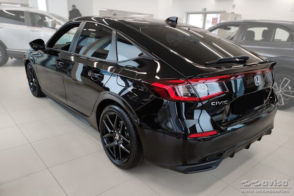 Tröskelskydd Lines Honda CIVIC XI halvkombi 2022+ – Svart | AVISA - Carlevel AB - Tröskelskydd