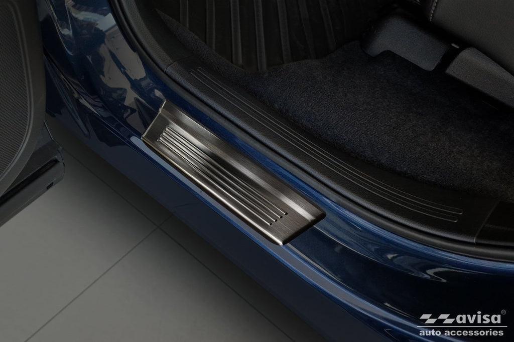Tröskelskydd Lines Honda Cr-V VI 2023+ – Svart | AVISA - Carlevel AB - Tröskelskydd