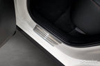 Tröskelskydd Lines Mazda CX-60 2022+ – Silver satin | AVISA - Carlevel AB - Tröskelskydd