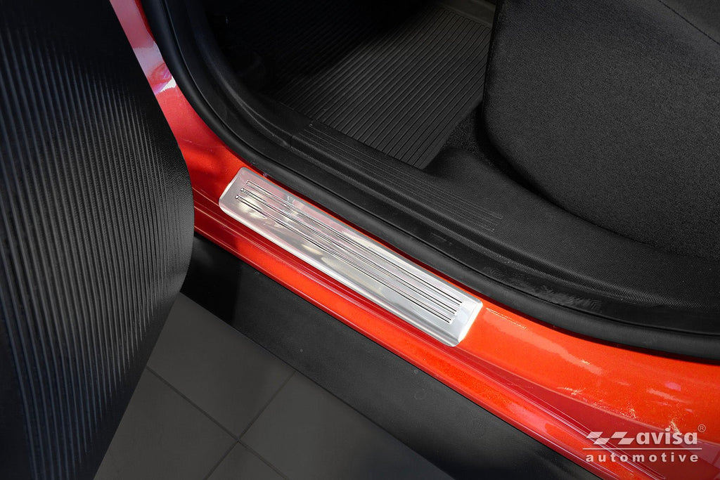 Tröskelskydd Lines Opel Frontera 2024+/ Frontera Electric 2024+ – Silver satin | AVISA - Carlevel AB - Tröskelskydd