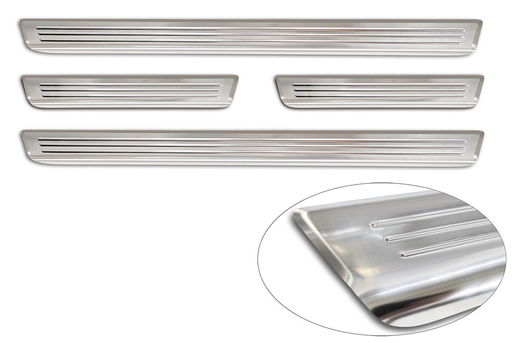 Tröskelskydd Lines Skoda Enyaq IV 2020+/ Skoda Enyaq Coupe iV 2022+ – Silver satin | AVISA - Carlevel AB - Tröskelskydd