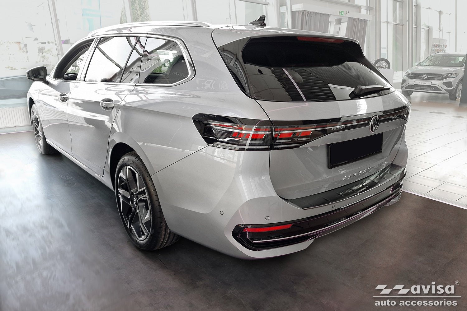 Tröskelskydd Lines Skoda Superb IV Kombi 2024+ / Volkswagen Passat B9 Variant/ R-line/ Hybrid 2024+ – Svart | AVISA - Carlevel AB - Tröskelskydd