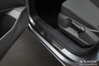 Tröskelskydd Lines Volkswagen Caddy V (SB) 2020+ / Volkswagen Caddy Cargo V (SB ) furgon 2020+ – Svart | AVISA - Carlevel AB - Tröskelskydd