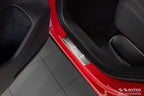 Tröskelskydd Lines Volkswagen Tiguan II 2015–2020, facelift 2020+/ eHybrid 2020–2024 m.fl. – Silver satin | AVISA - Carlevel AB - Tröskelskydd
