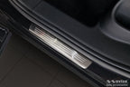 Tröskelskydd Lines Volkswagen Tiguan III 2024+ – Silver satin | AVISA - Carlevel AB - Tröskelskydd