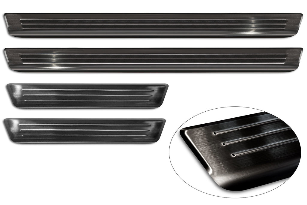 Tröskelskydd Lines Volkswagen Tiguan III 2024+ – Svart | AVISA - Carlevel AB - Tröskelskydd