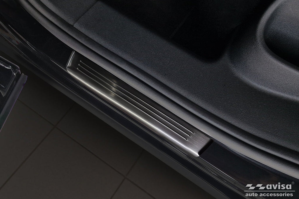 Tröskelskydd Lines Volkswagen Tiguan III 2024+ – Svart | AVISA - Carlevel AB - Tröskelskydd