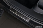 Tröskelskydd Lines Volkswagen Tiguan III 2024+ – Svart | AVISA - Carlevel AB - Tröskelskydd