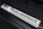 Tröskelskydd Lines Volkswagen Touran III/ R-line 2015+ – Silver satin | AVISA - Carlevel AB - Tröskelskydd